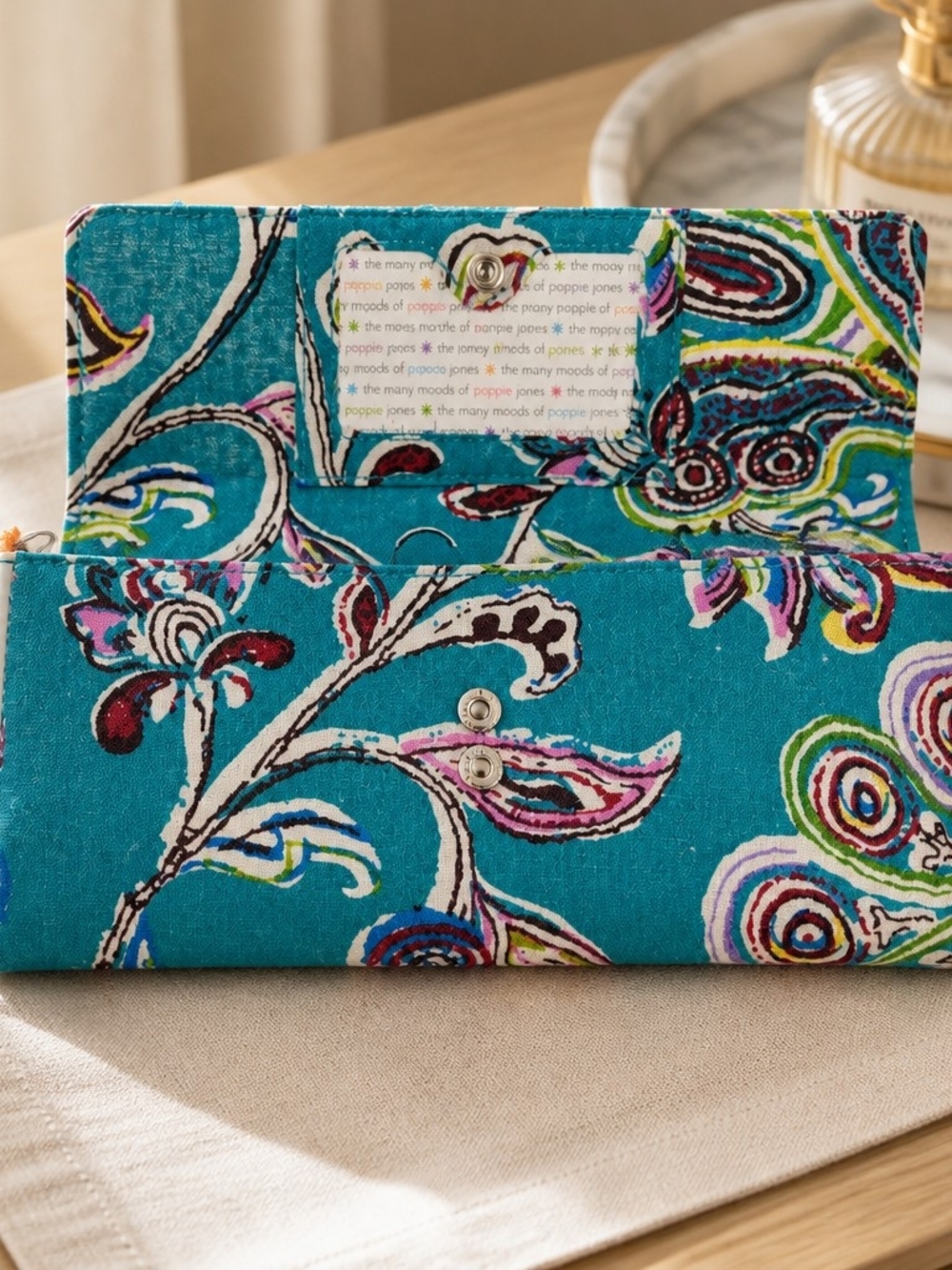 Poppie Jones The Many Moods Of Poppy Jones Paisley Print Wristlet Clutch New
